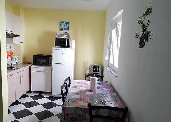 公寓 House Mimosa Vir 维尔
